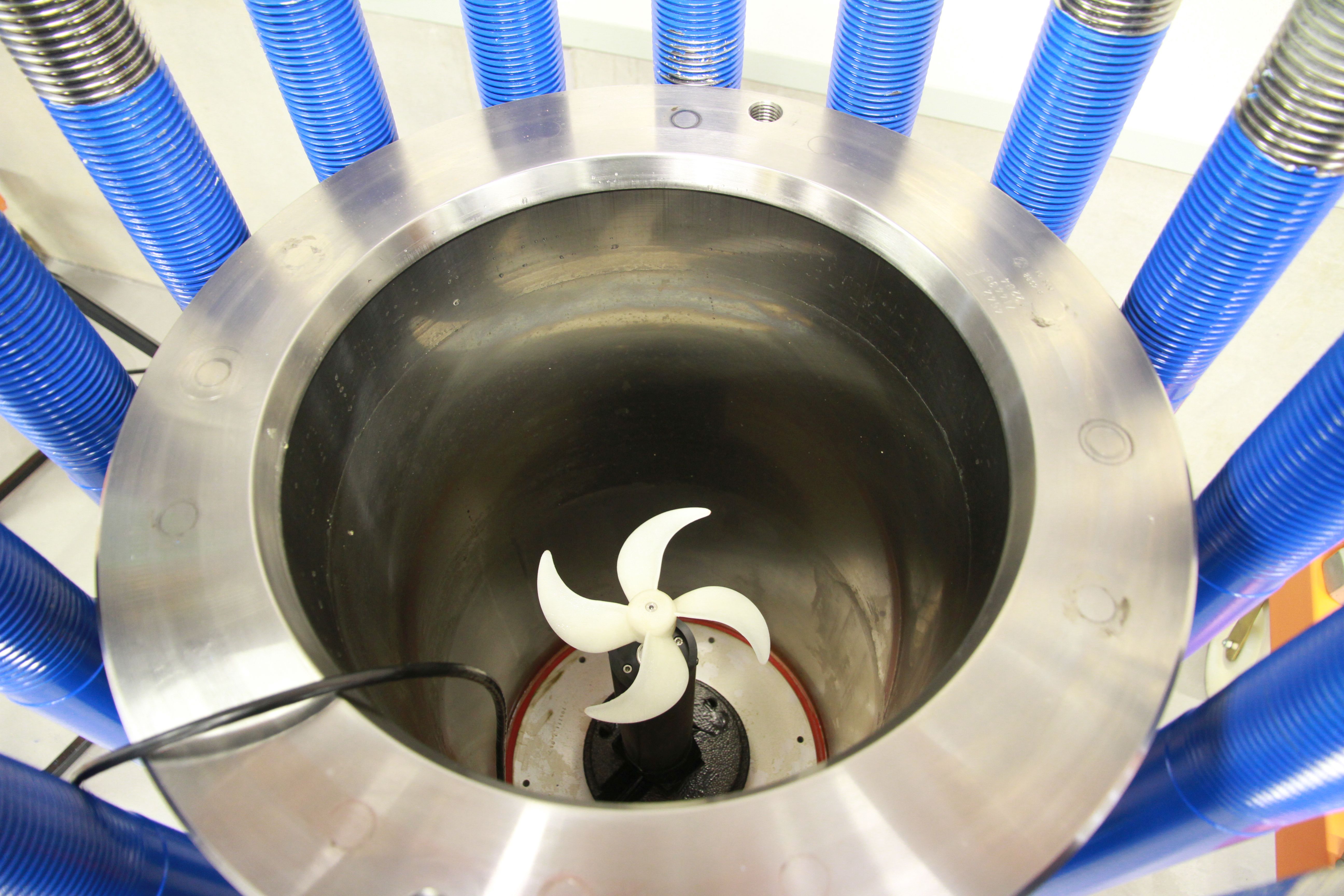 Pressure test chamber: Test object